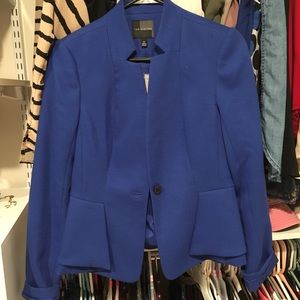 GORGEOUS NWT blazer beautiful